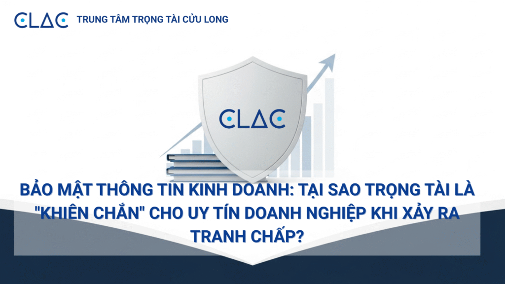 Một chiếc khiên chắc chắn có logo CLAC đang che chắn cho hình ảnh các tài liệu kinh doanh và biểu đồ tăng trưởng của một doanh nghiệp.